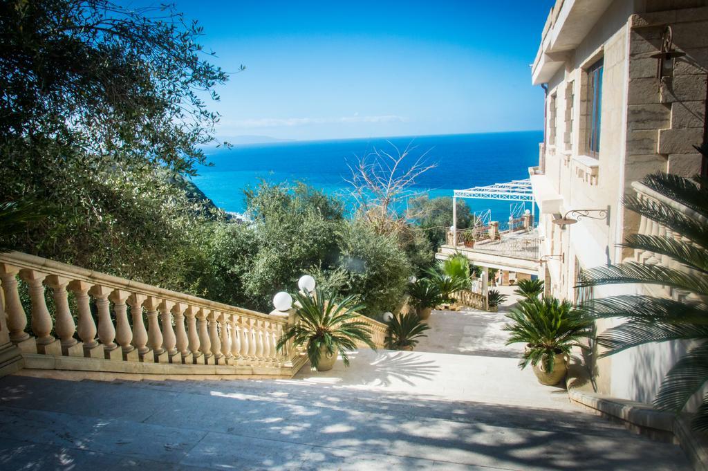 CapoSperone Resort Palmi Esterno foto